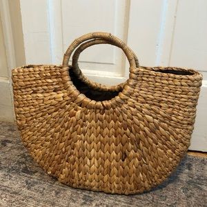 Vintage straw bag